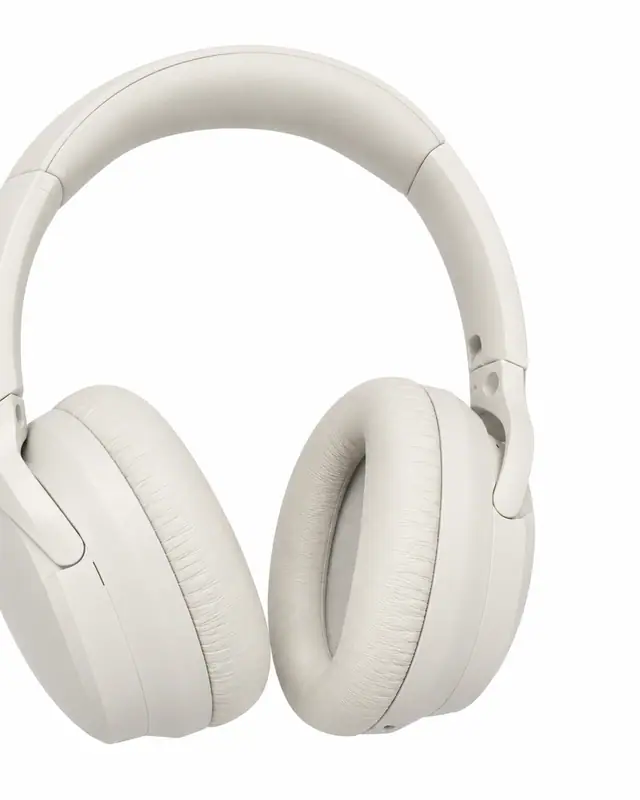 Pure white marketplace headphones — Electronics AI photo