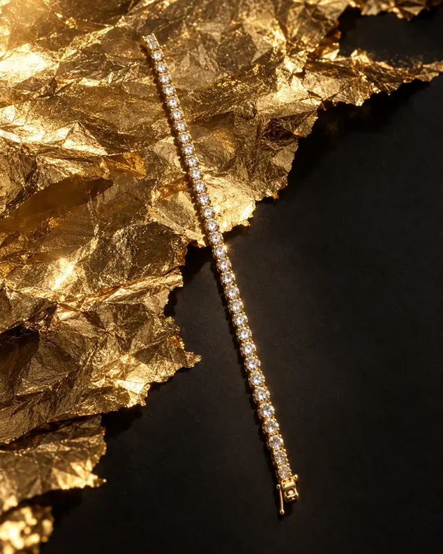 Gold leaf backdrop — Jewelry AI photo